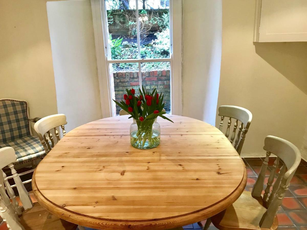 Holiday home The Walton House - Spacious 3-bedroom Bijou In Jericho *